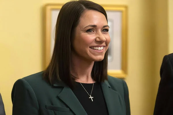 Katie Britt wealth