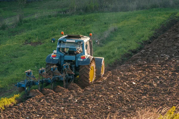 tractor